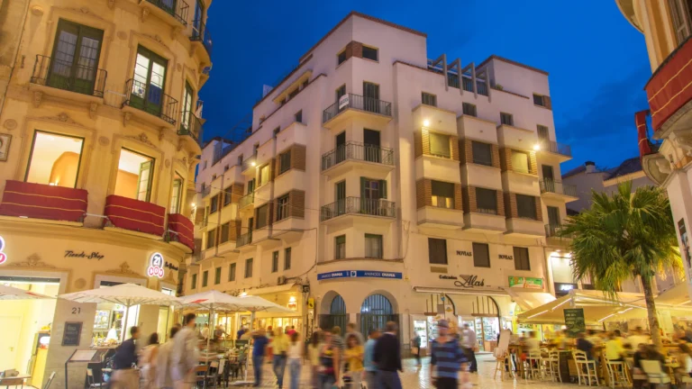 documentacion de sanidad para restaurantes en malaga.webp